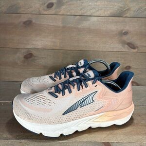 Altra provision 6 women size 10 shoes pink athletic running sneakers